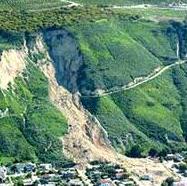 2005 La
                  Conchita landslide, by USGS